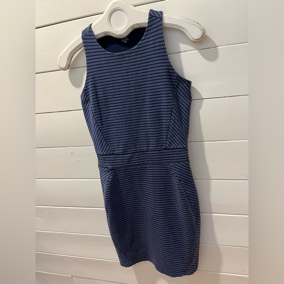 Robe rayée sans manches Toad & Co “Transita” - Marine - Taille XS - Picture 6 of 8